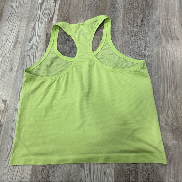 Lululemon Swiftly Tech Racerback Tank Top 2.0 size 14 - Picture 2 of 5